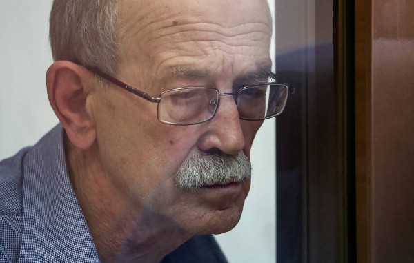 Зачем ловить шпионов? Зачем ловить шпионов? политика,Путин,россияне