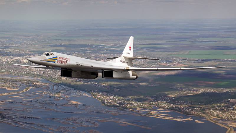 Американцы перепугались: в России перезапустят производство легендарного Ту-160