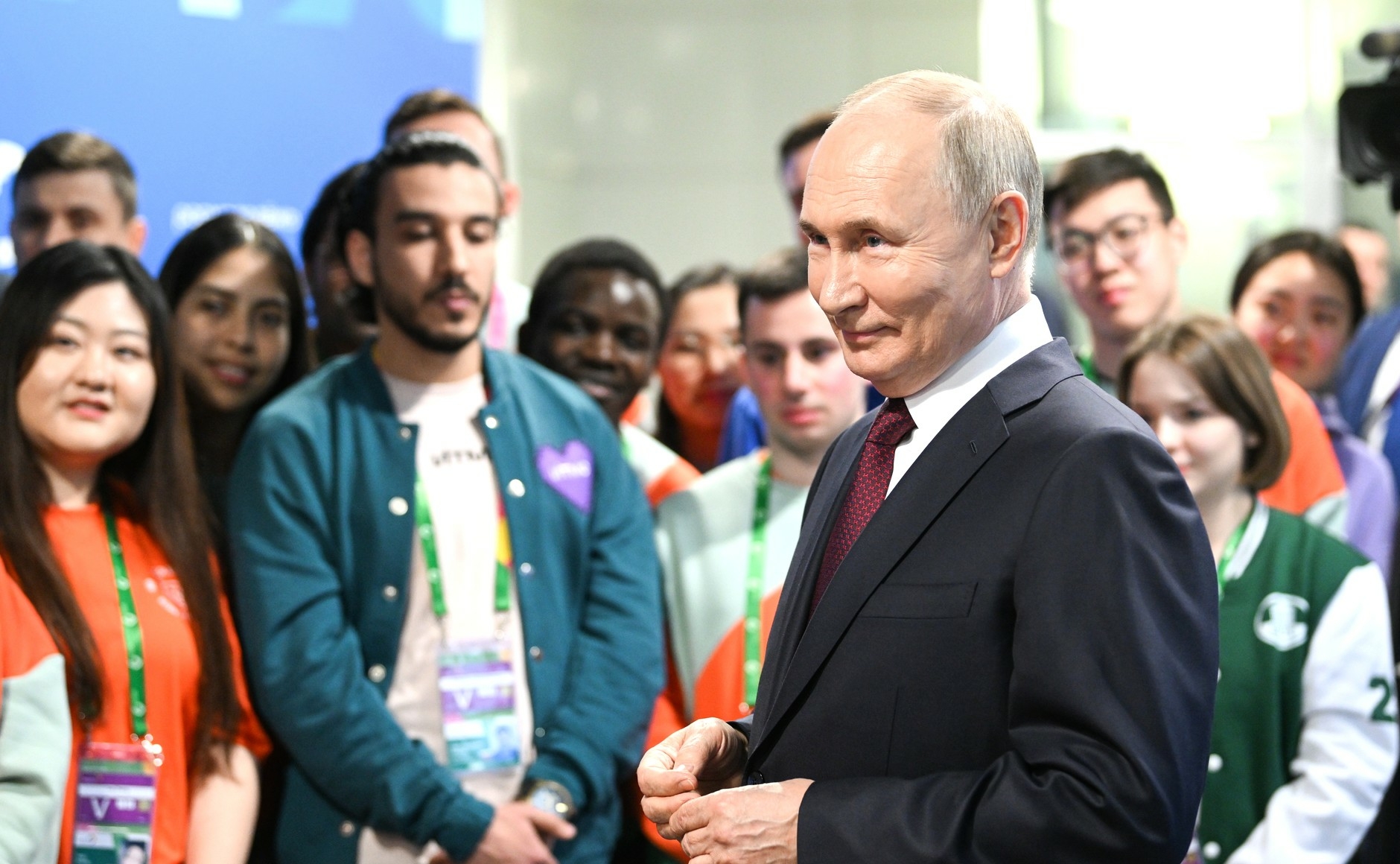 «Что за хамство»: Путин преподал урок американскому журналисту, нарушившему этикет в его присутствии