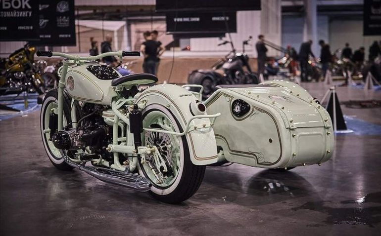 Невероятный кастом из старого "Урала" М-63 1966 года