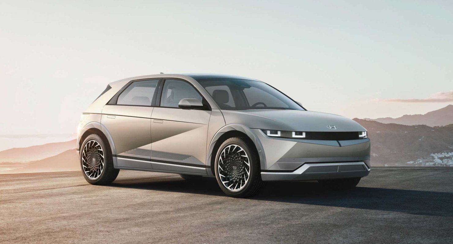 Hyundai предлагает Tesla и Ford стать лидерами в области быстрой зарядки электромобилей Автомобили
