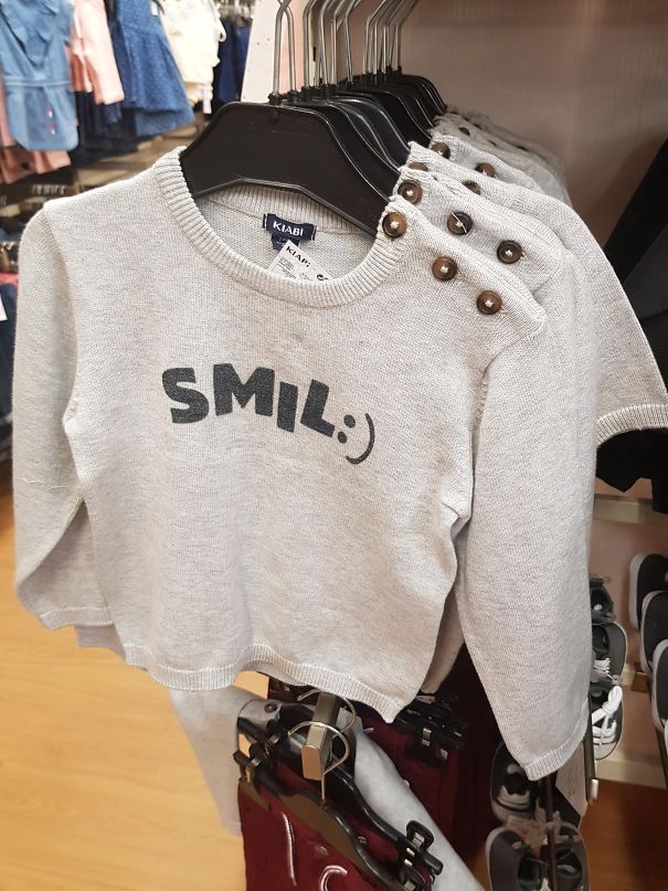 Горе-дизайнеры - 10 ужасных модных провалов, на которые невозможно смотреть без слез Горе-дизайнеры - 10 ужасных модных провалов, на которые невозможно смотреть без слез мода