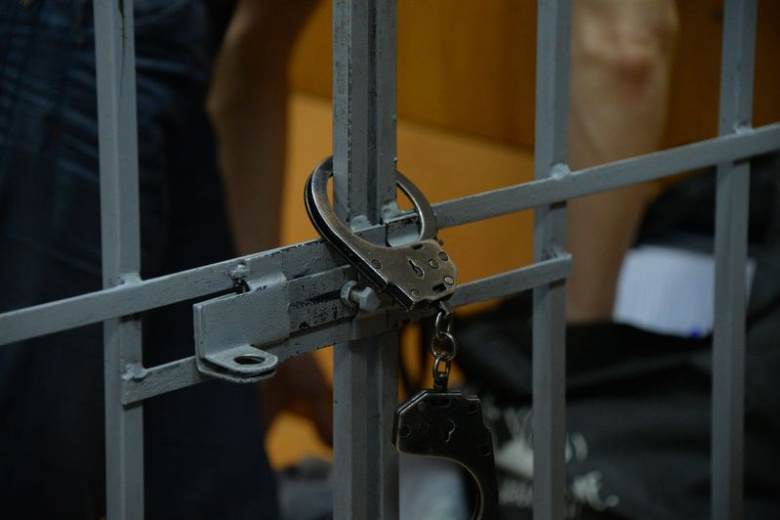 Четырем фигурантам дела о хищении у бойцов СВО в Шереметьево продлили арест