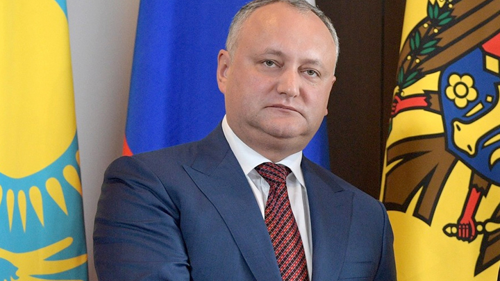 «Там, где этот тип, всегда галстуков на рынках не хватает!»: Кризис в Молдавии устроил Саакашвили геополитика