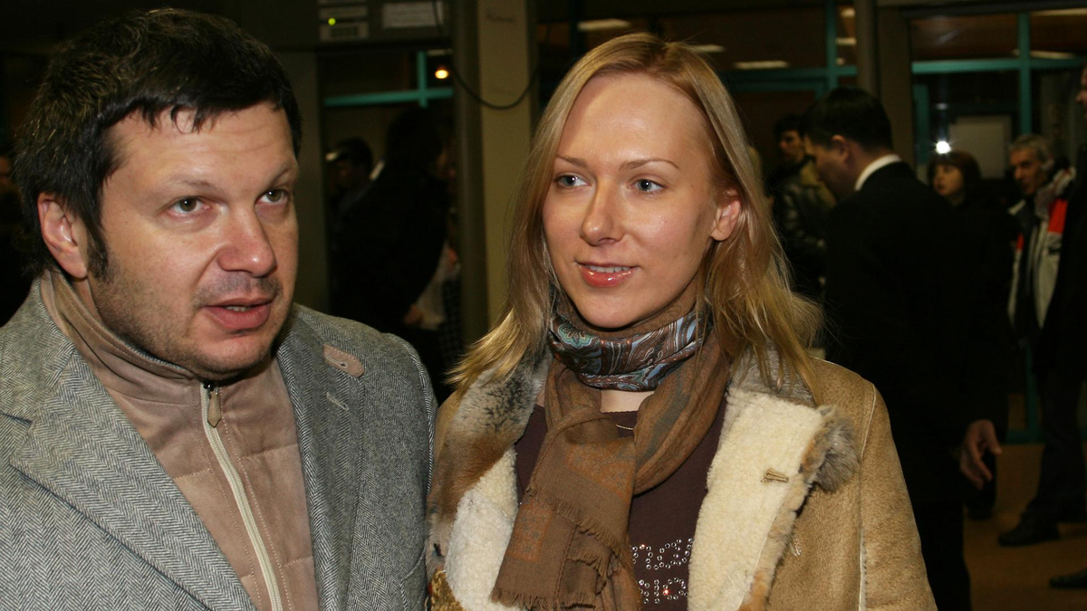 Владимир Соловьев и Эльга Сэпп