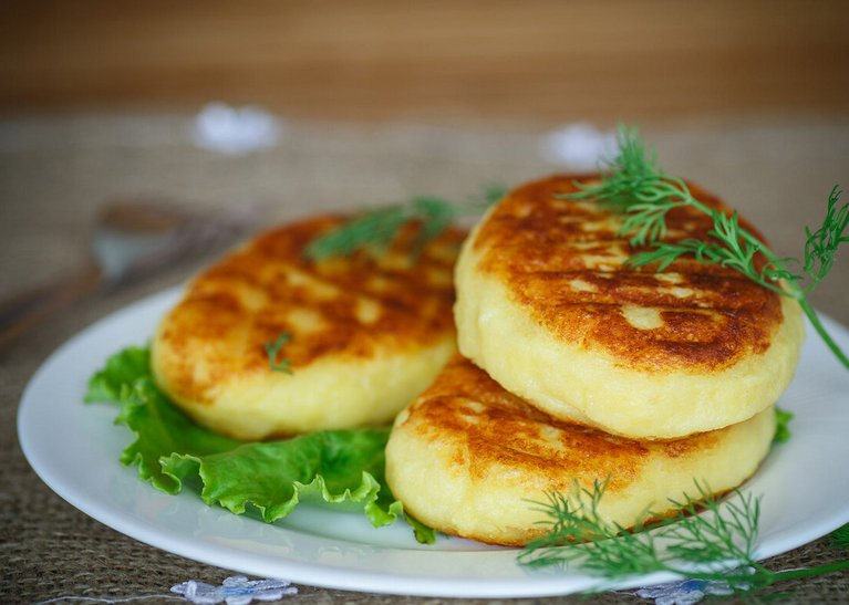 Готовлю такие КАРТОФЕЛЬНЫЕ котлетки на любой праздник. Быстро, вкусно и не надоедают!