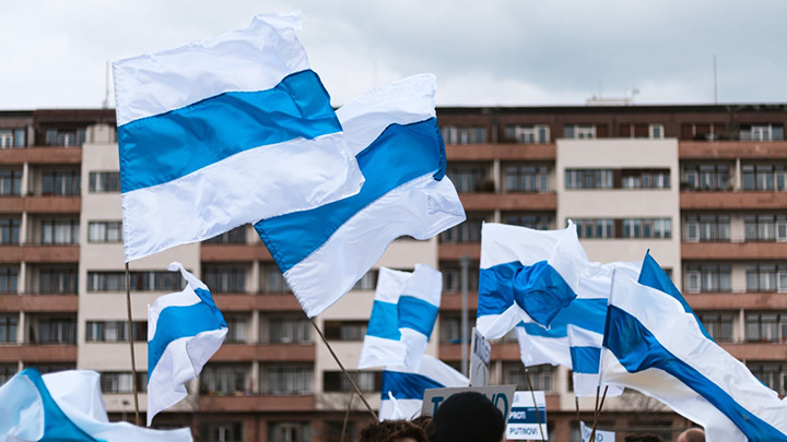 ЗА АРЕСТОВИЧА ЗАПЛАТИТ ХОДОРКОВСКИЙ*: БЕГЛЫХ ВРАГОВ СОБРАЛИ В ОДНОМ МЕСТЕ