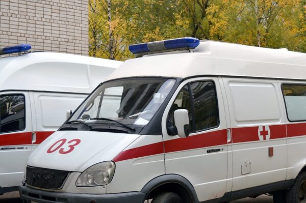 Мотоциклиста госпитализировали после столкновения с «Маздой» в Лебедяни