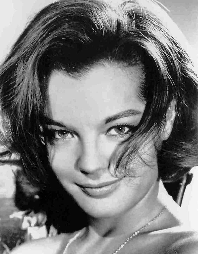 Роми Шнайдер - белокурый ангел Германии и единственная любовь Алена Делона. Она не оставила поле себя ничего...