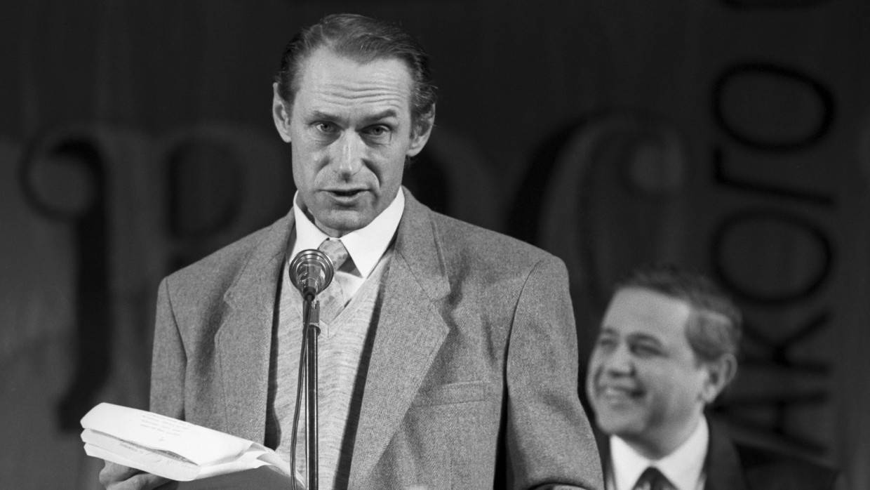 Прощание с сатириком Виктором Коклюшкиным состоится 14 ноября