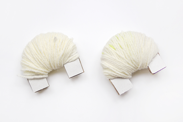 Как сделать разноцветный помпон