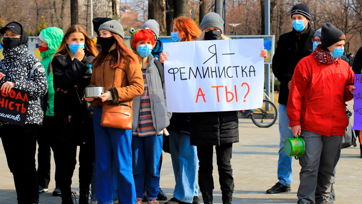 ДОКЛАД ИЗ АДА: ГОСДЕП ЗАПУСТИЛ ЩУПАЛЬЦА В РУССКУЮ СЕМЬЮ геополитика