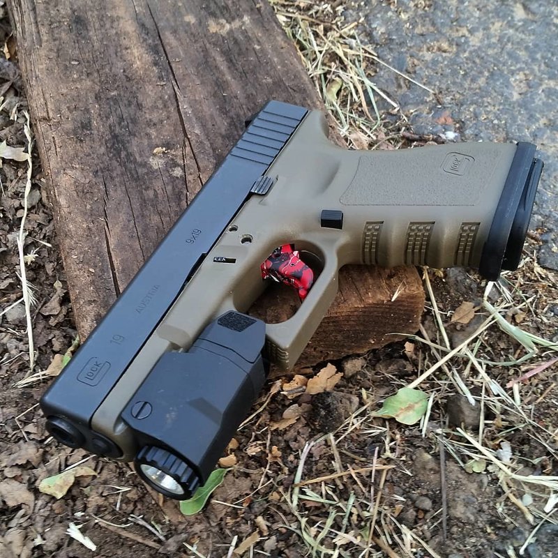 Custom Glock Кольт, Мужские игрушки, глок, мужчины, оружие, пистолеты, револьвер