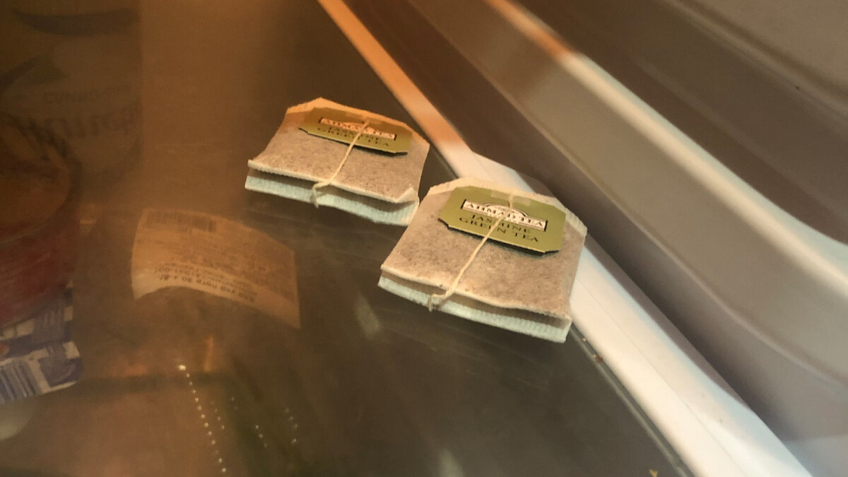 Пару кинул на полку