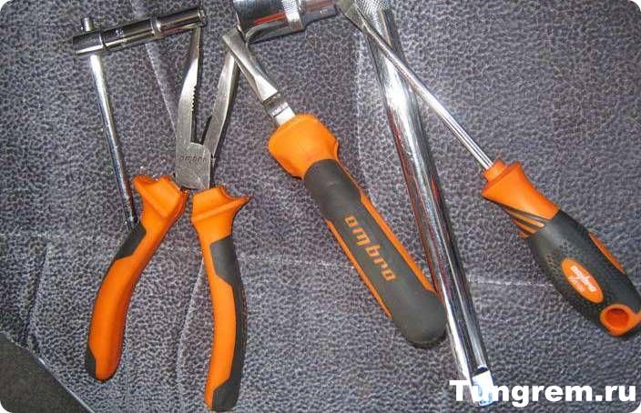 Замена задних тормозных колодок на LADA KALINA