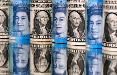 Pound and U.S. dollar bills are seen in this illustration taken January 6, 2020. REUTERS/Dado Ruvic/Illustration