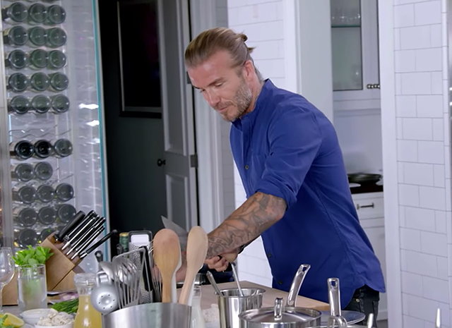 По примеру Гордона Рамзи: Дэвид Бекхэм ведет переговоры о запуске своего кулинарного шоу По примеру Гордона Рамзи: Дэвид Бекхэм ведет переговоры о запуске своего кулинарного шоу Звезды,Новости о звездах