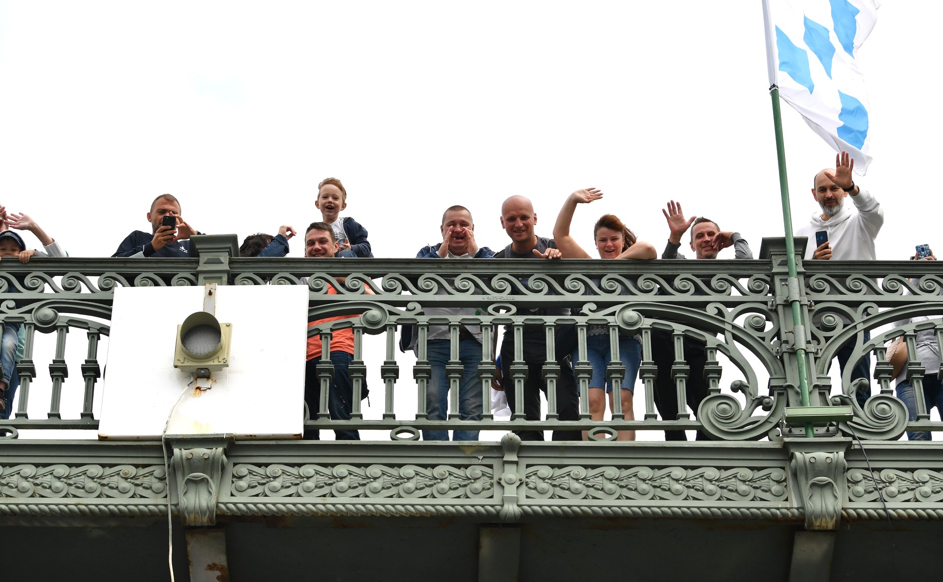 «Болото» против Главного военно-морского парада россия