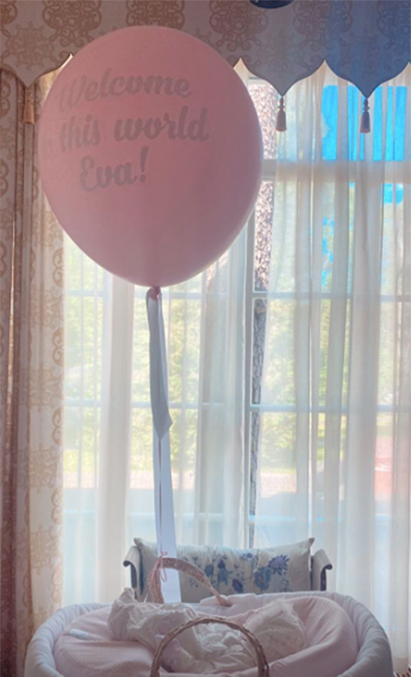 Сергей и Анна Семак поделились первой фотографией с внучкой Евой Дети,Дети знаменитостей