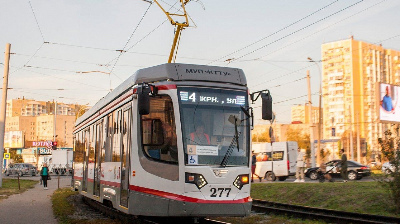 В МВД раскрыли подробности ДТП с трамваем и легковушкой на ул. Московской в Краснодаре