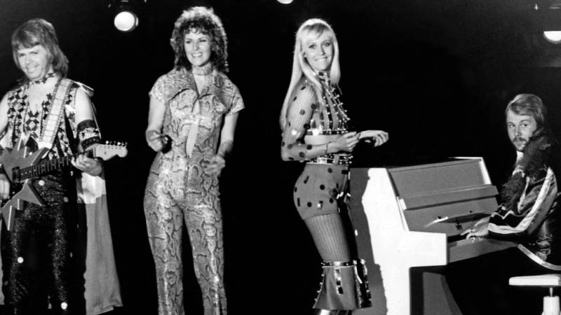Нападение в Москве, новый альбом ABBA и обстрел Донбасса: главное за 5 ноября