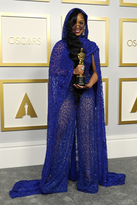 Фрэнсис Макдорманд, Хлоя Чжао, Энтони Хопкинс и другие лауреаты "Оскара-2021" Фрэнсис Макдорманд, Хлоя Чжао, Энтони Хопкинс и другие лауреаты "Оскара-2021" Кино,Кино