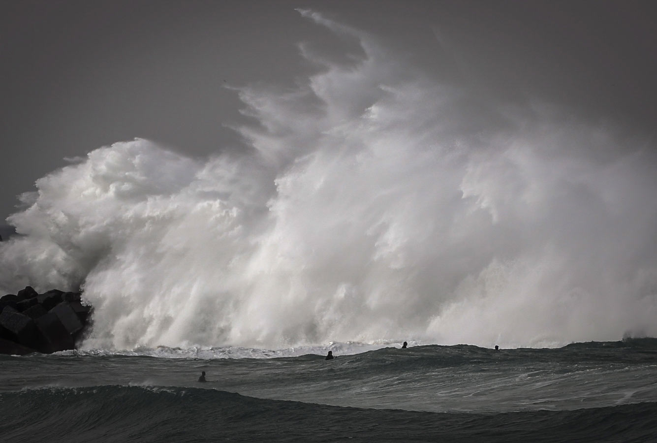 SPAIN SURF SAN SEBASTIAN