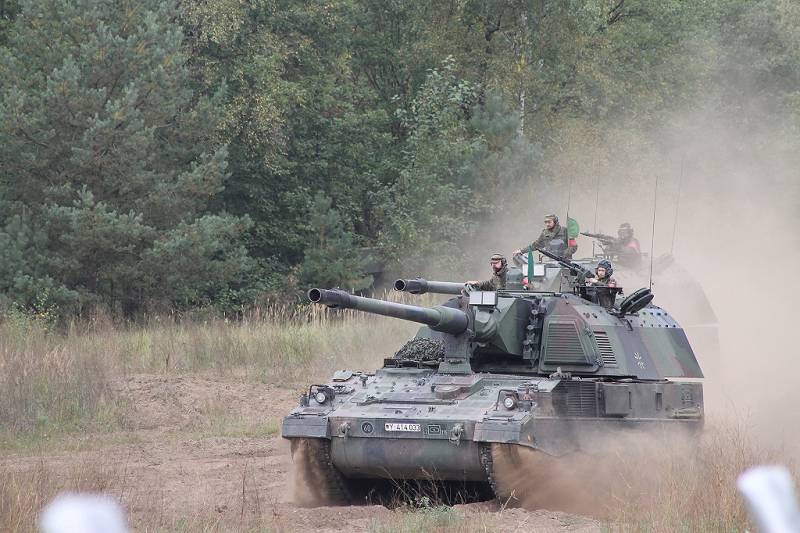 Это вам не бармалеев по пустыне гонять! Самоходная артиллерия вновь становится популярной на Западе