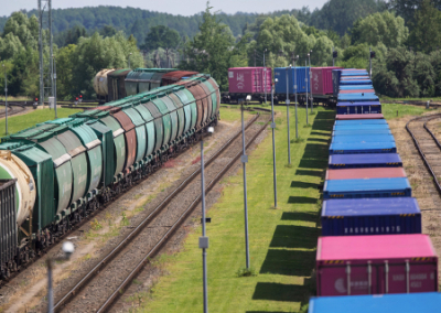 Еврокомиссия выступила за транзит в Калининград при условии контроля грузов
