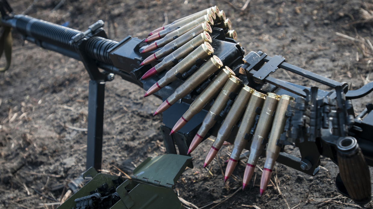 Донбасс сегодня: Донецк обстрелян управляемыми ракетами, Киев гонит артиллерию на фронт