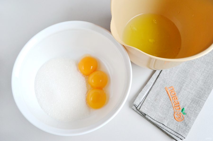 бисквит с разделением белка и желтка