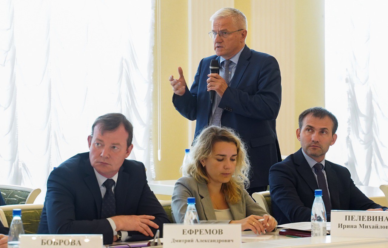 Развитие системы скорой медицинской помощи обсудили на заседании Правительства Тверской области