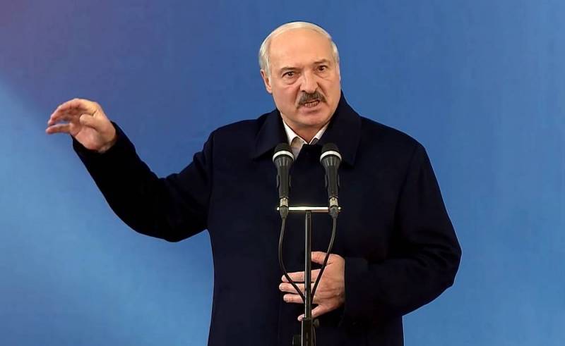 Американские СМИ: Лукашенко оказался «меж двух огней» Новости