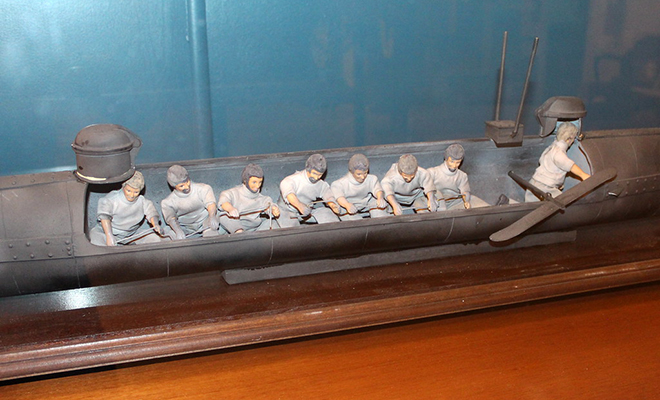 В 2000-м году на дне моря нашли субмарину, построенную 136 лет назад. Считалось, что подводные лодки появились позже Культура