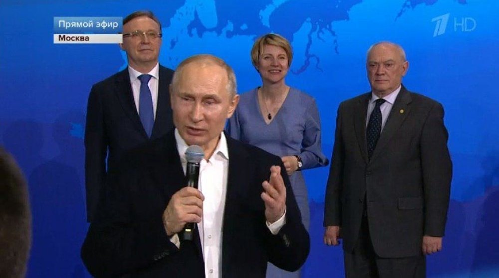 Путин ответил шуткой на вопрос о вступлении в президентский срок в 2030 году