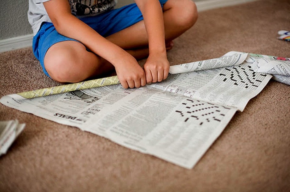 Домик для малыша в квартире своими руками из картонной коробки, бумаги или газет, подручных средств мастер-класс,творим с детьми
