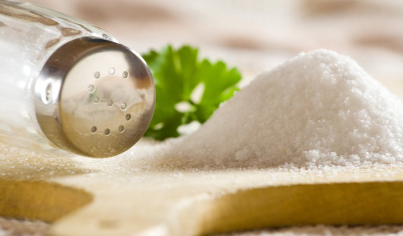 Что делает соль с нашим здоровьем