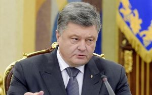 Порошенко: Украина защищает европейское будущее