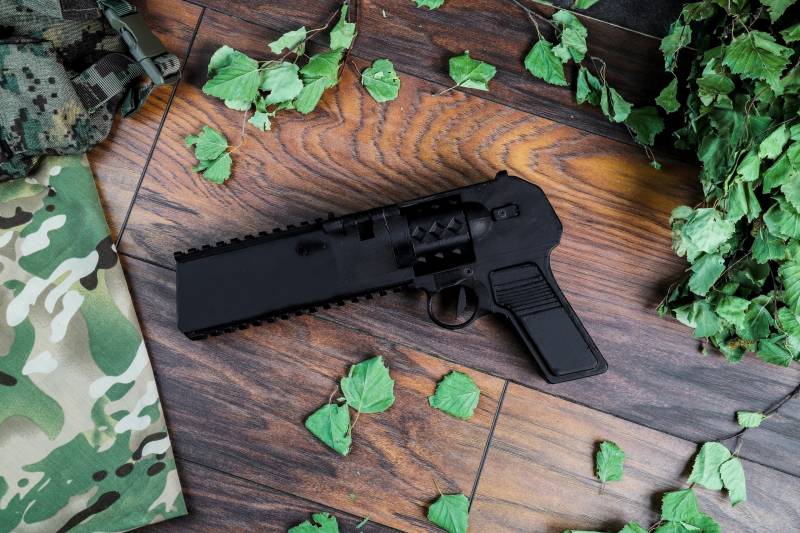 Револьвер XXI века оружие