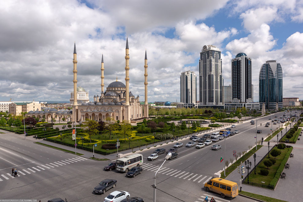 Жемчужина Грозного: экскурсия в мечеть «Сердце Чечни» Грозный,мечети,Чеченя