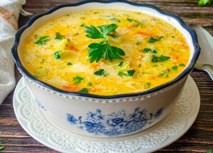 Готовлю сырный суп с кабачками за 20 минут. Все просят добавки