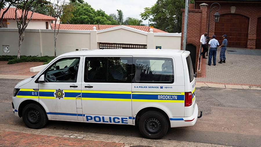 Суд в ЮАР приговорил трех человек к 10,9 тыс. лет тюремного срока