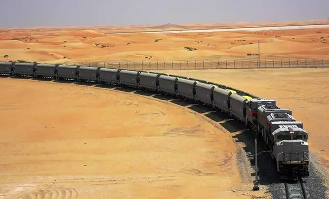 Железная дорога через Дубайскую пустыню: зачем шейхам странный проект за 50 миллиардов долларов п,Культура [1134516]