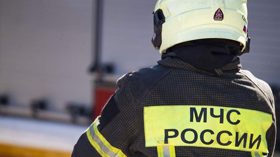 В Петербурге эвакуировали 10 человек из-за пожара в пятиэтажке