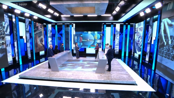 Шокирующее видео с избиением младенца матерью обсудили на Первом канале