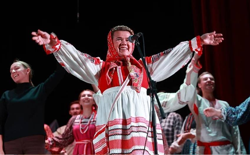 ХII Международный фестиваль-конкурс народных хоров и ансамблей проходит в Ярославле