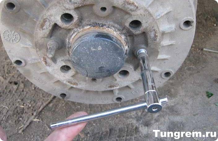 Замена задних тормозных колодок на LADA KALINA