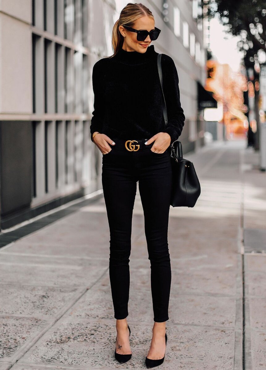 Модная одежда черного цвета
