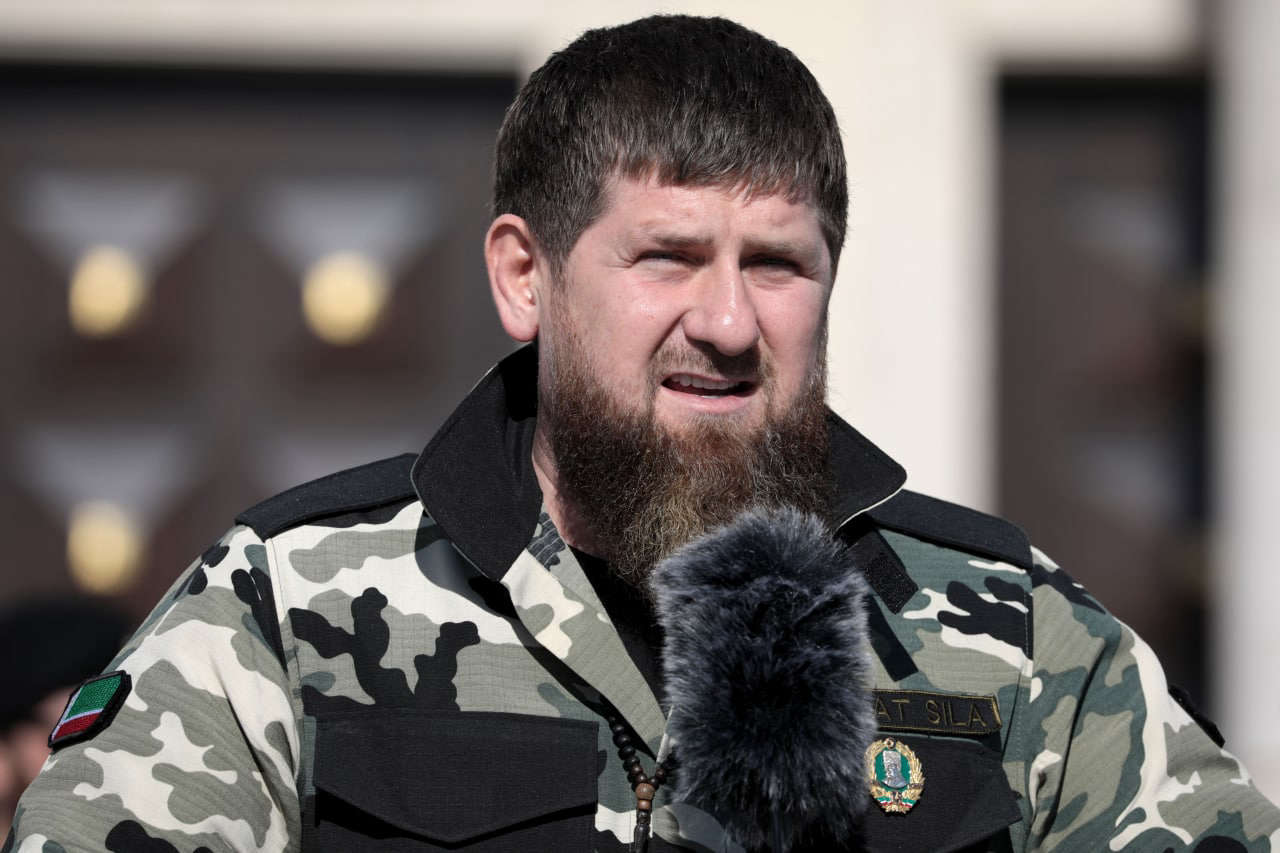 Кадыров вызвал командира националистов с «Азовстали» показать себя на поле боя Армия,Украина