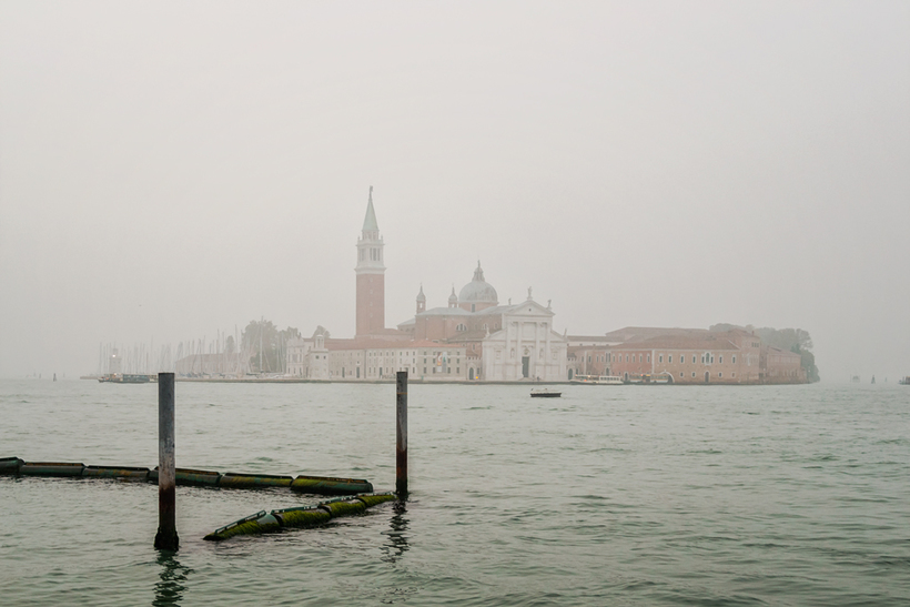 Есть запрещено: что еще нельзя делать в Венеции